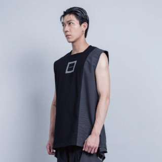 MBD- Irreplaceable Vest