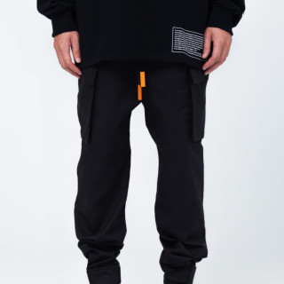 Essential Cargo Pants